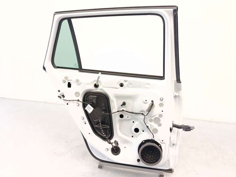 Recambio de puerta trasera izquierda para skoda kamiq (nw4) 1.0 tsi referencia OEM IAM 658833051B - Blanco 4