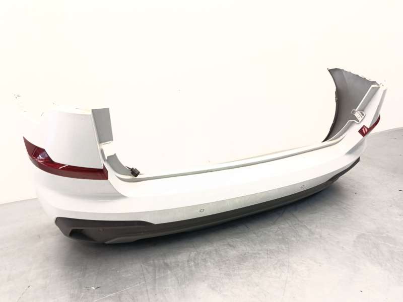 PARAGOLPES TRASERO 658807421E 
