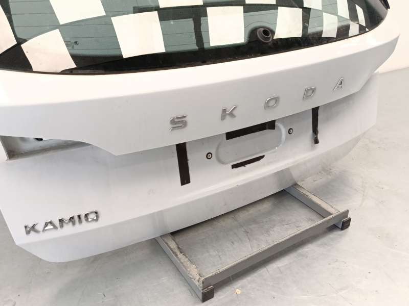 Recambio de porton trasero para skoda kamiq (nw4) 1.0 tsi referencia OEM IAM 658827023B - Blanco 3
