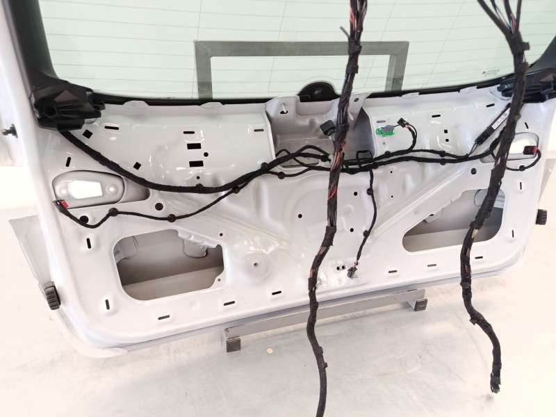 Recambio de porton trasero para skoda kamiq (nw4) 1.0 tsi referencia OEM IAM 658827023B - Blanco 5