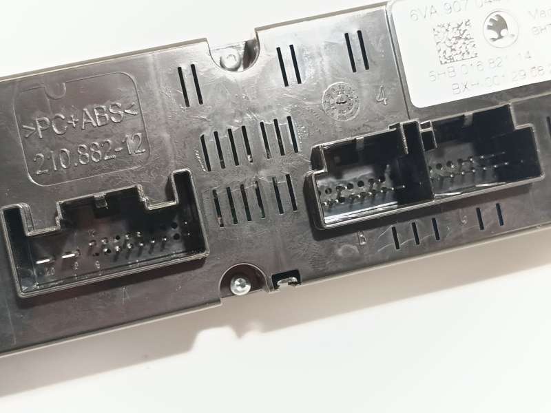 Recambio de mando climatizador para skoda kamiq (nw4) 1.0 tsi referencia OEM IAM 6VA907044FIZY  5HB016821 - Blanco 6