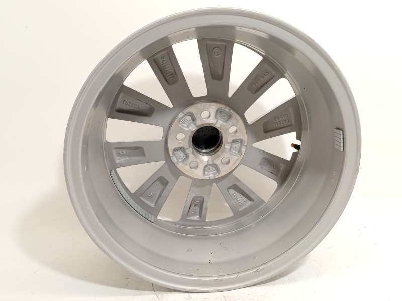 Recambio de llanta para skoda kamiq (nw4) 1.0 tsi referencia OEM IAM 657601025AJ - Blanco 7