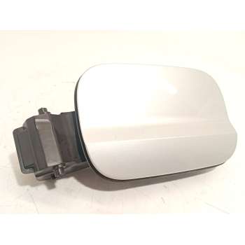 TAPA EXTERIOR COMBUSTIBLE 6VA809702 
