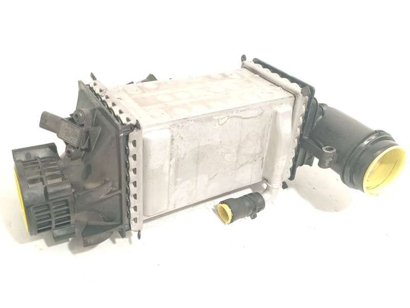 Recambio de intercooler para skoda fabia iv (pj3) 1.5 tsi referencia OEM IAM 04E145785E - Plata 2