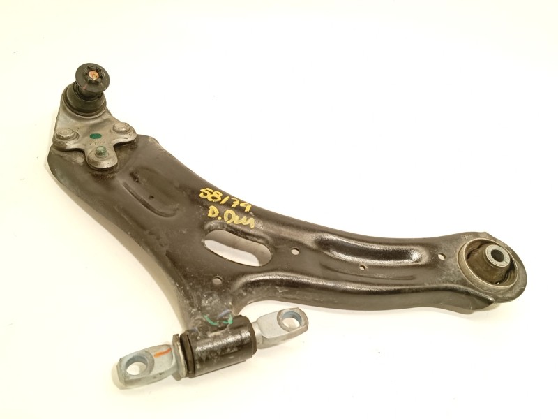 BRAZO SUSPENSION INFERIOR DELANTERO DERECHO SA3HJU2904020 1372284400 