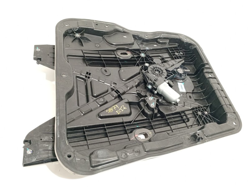 ELEVALUNAS DELANTERO IZQUIERDO SA3F6104200V SA3F3746100E 