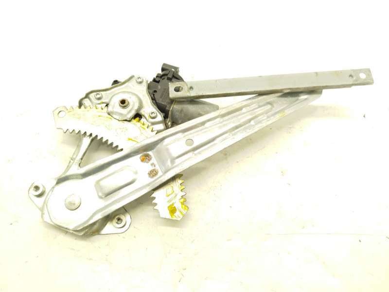 Recambio de elevalunas trasero derecho para nissan juke (f16_) 1.0 referencia OEM IAM 827316PA0A - Blanco 3
