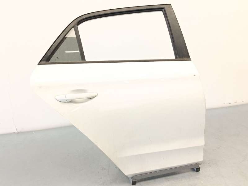 Recambio de puerta trasera derecha para hyundai i20 ii (gb, ib) 1.0 t-gdi referencia OEM IAM 77004C8000 - Blanco 2