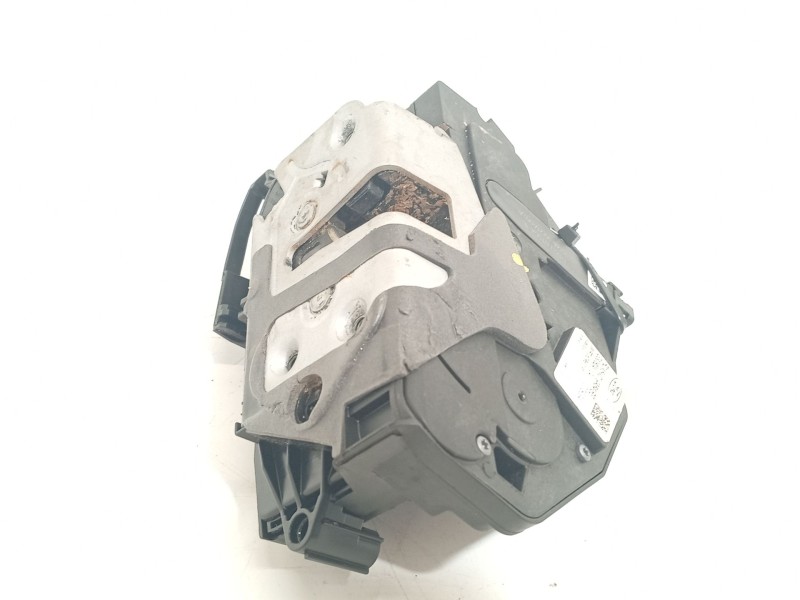 CERRADURA PUERTA DELANTERA DERECHA R2X6V219A64BE 2761715 