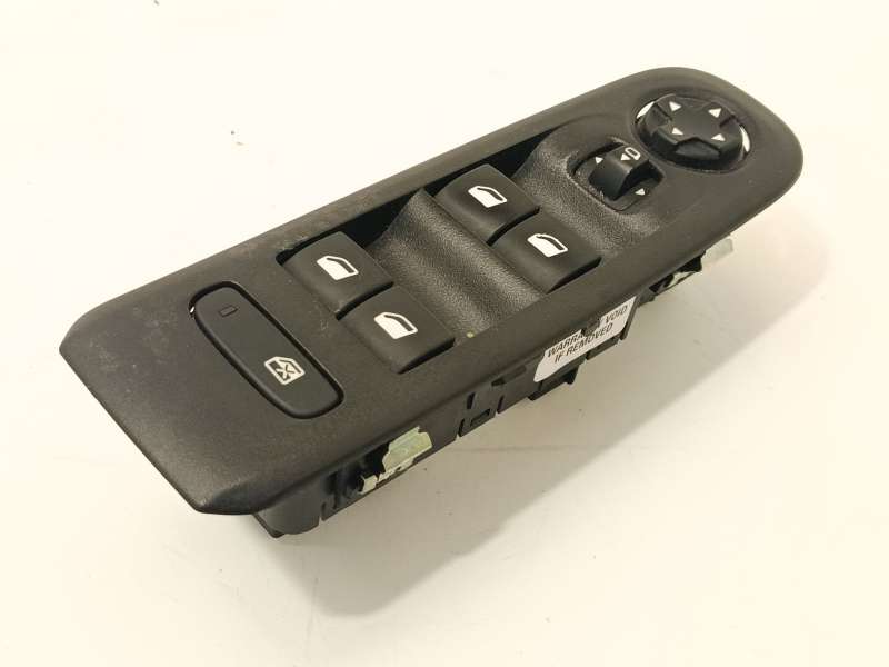 MANDO ELEVALUNAS DELANTERO IZQUIERDO 96788264ZD 