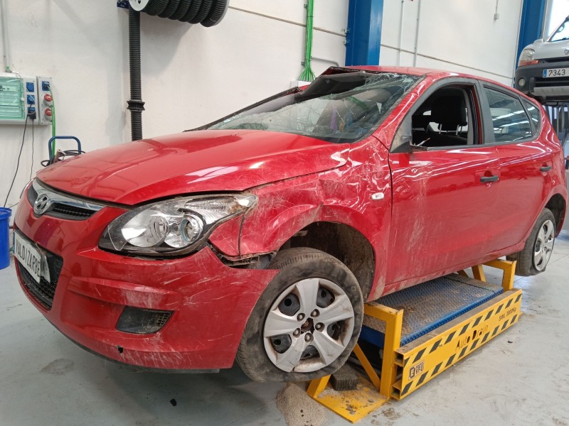 HYUNDAI I30 (FD)