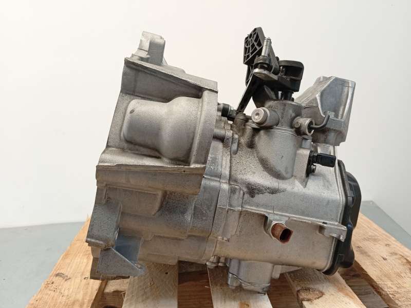 Recambio de caja cambios para volkswagen polo vi (aw1, bz1, ae1, bz3) 1.0 tsi referencia OEM IAM VGV 0DF300045R FM5DF007 - Blanco 2