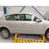 opel astra h (a04) del año 2009