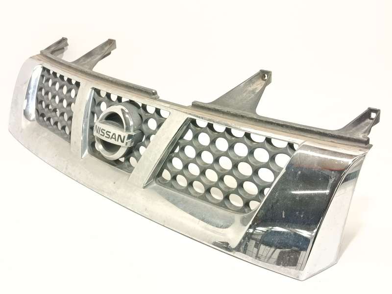 Recambio de rejilla delantera para nissan pick up (d22) 2.5 dci 4wd referencia OEM IAM 62310VK100 2