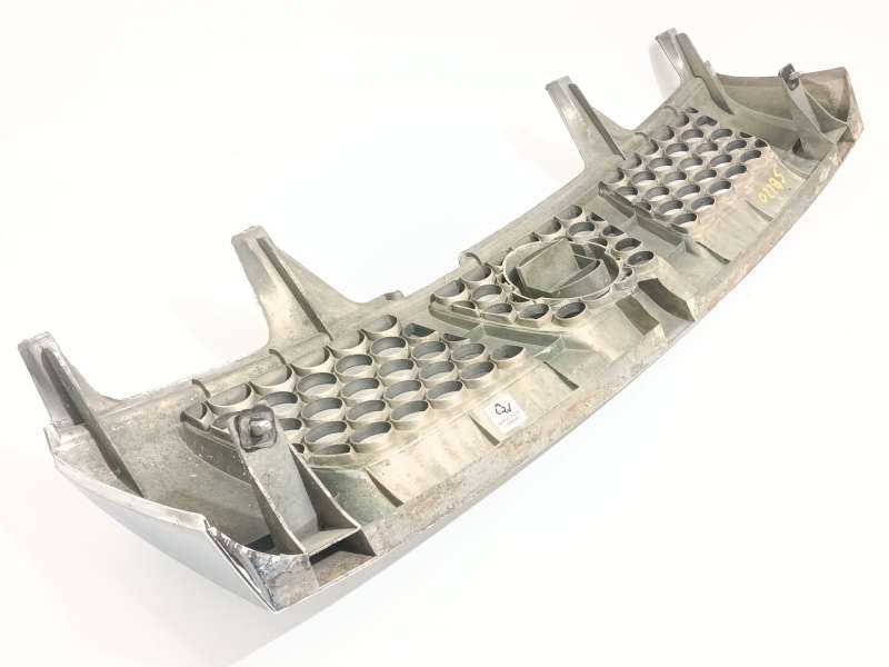 Recambio de rejilla delantera para nissan pick up (d22) 2.5 dci 4wd referencia OEM IAM 62310VK100 4