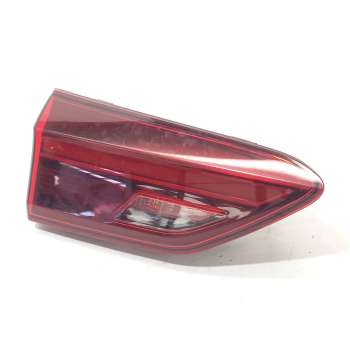 PILOTO TRASERO IZQUIERDO INTERIOR 2G0945093D L664681
