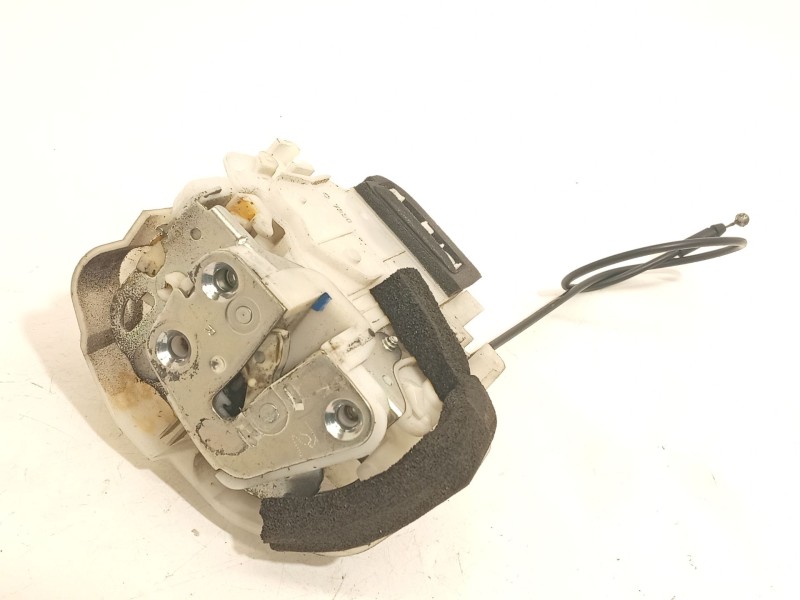 CERRADURA PUERTA DELANTERA DERECHA 61032FG060 