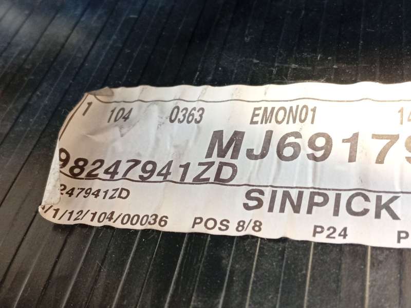 Recambio de guantera para peugeot 2008 ii (ud_, us_, uy_, uj_, ur_, uc_) 1.5 bluehdi 130 referencia OEM IAM 98247941ZD 166290718 - Blanco 5