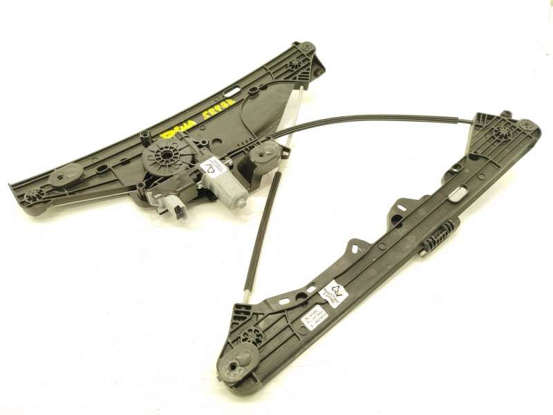 Recambio de elevalunas delantero derecho para peugeot 2008 ii (ud_, us_, uy_, uj_, ur_, uc_) 1.5 bluehdi 130 referencia OEM IAM - Blanco