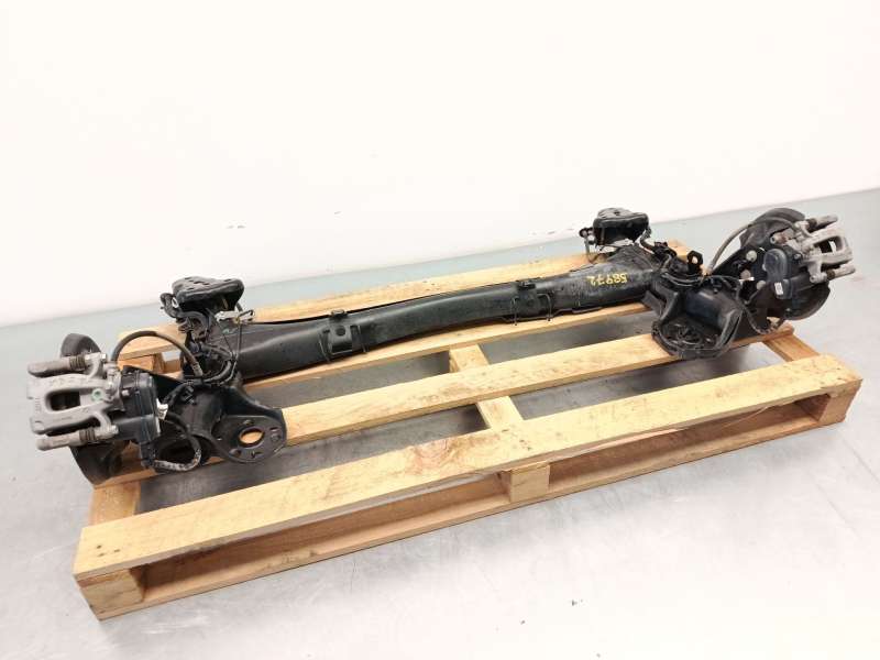Recambio de puente trasero para peugeot 2008 ii (ud_, us_, uy_, uj_, ur_, uc_) 1.5 bluehdi 130 referencia OEM IAM 1681161680 - Blanco