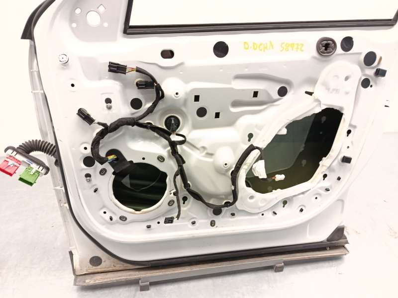 Recambio de puerta delantera derecha para peugeot 2008 ii (ud_, us_, uy_, uj_, ur_, uc_) 1.5 bluehdi 130 referencia OEM IAM 9831 - Blanco 7