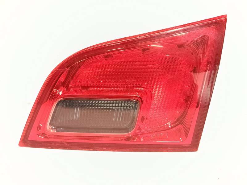 Recambio de piloto trasero derecho interior para opel astra j sports tourer (p10) 1.6 cdti (35) referencia OEM IAM 13282247  366 - Blanco 2
