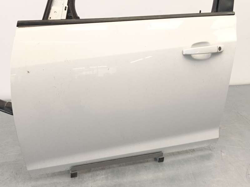 Recambio de puerta delantera izquierda para opel astra j sports tourer (p10) 1.6 cdti (35) referencia OEM IAM 13330765 - Blanco 3