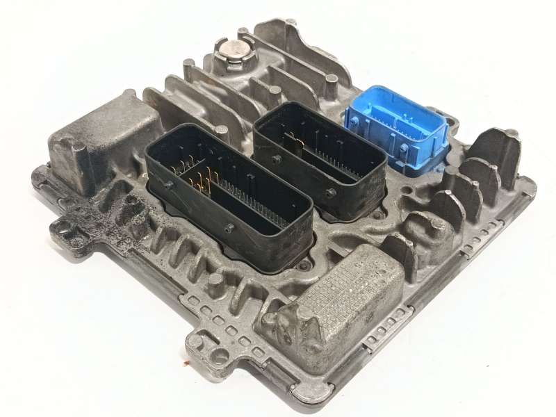 Recambio de centralita motor uce para opel astra j sports tourer (p10) 1.6 cdti (35) referencia OEM IAM 55591599 55484738 395357 - Blanco 2