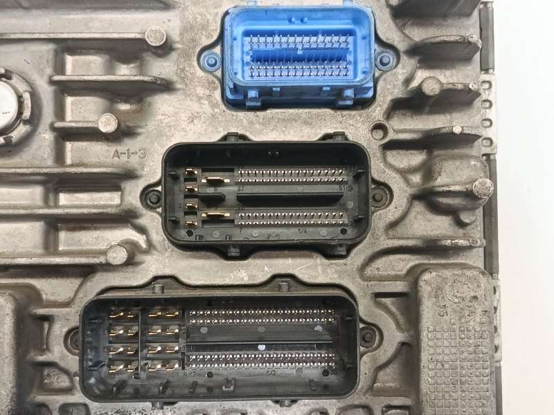 Recambio de centralita motor uce para opel astra j sports tourer (p10) 1.6 cdti (35) referencia OEM IAM 55591599 55484738 395357 - Blanco 4