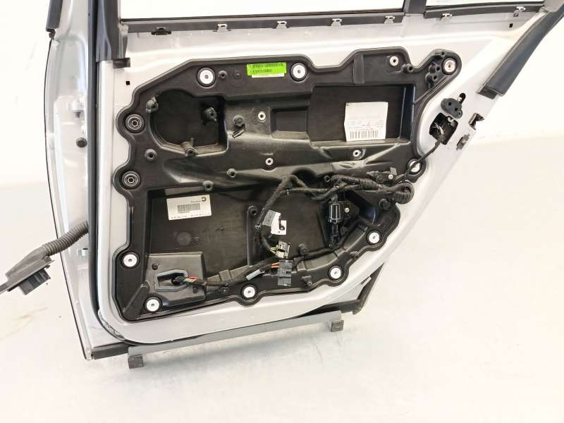 Recambio de puerta trasera derecha para bmw 7 (e65, e66, e67) 730 d referencia OEM IAM 41517202084 - Plata 5