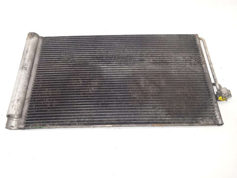 CONDENSADOR / RADIADOR AIRE ACONDICIONADO 64509122827 
