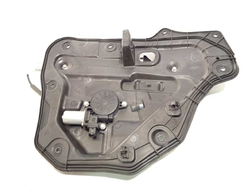 ELEVALUNAS TRASERO DERECHO KD537297X D6515858X