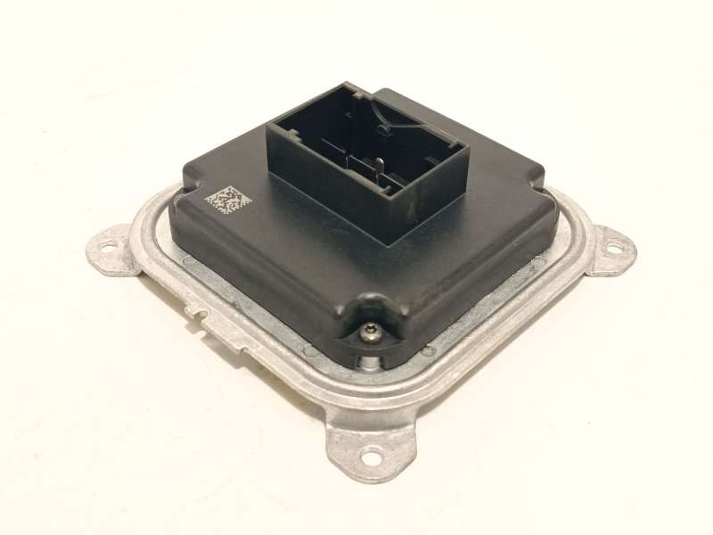 CENTRALITA LED DERECHA 260555572R 10102200007