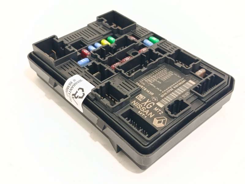 Recambio de caja reles / fusibles para renault austral tce 130 referencia OEM IAM 284B78143R  5DVK1TF00 - Gris 2