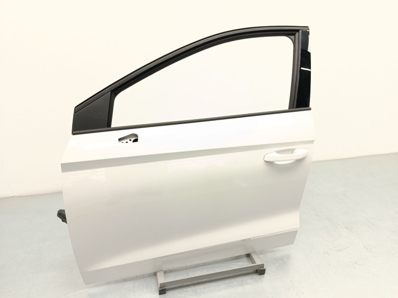 PUERTA DELANTERA IZQUIERDA 6F0831051D 