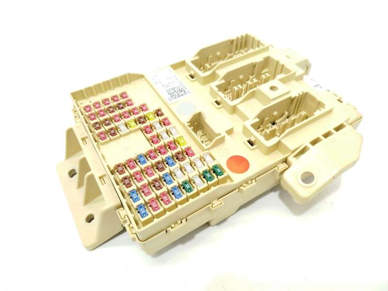 CAJA RELES / FUSIBLES 91960DF011 