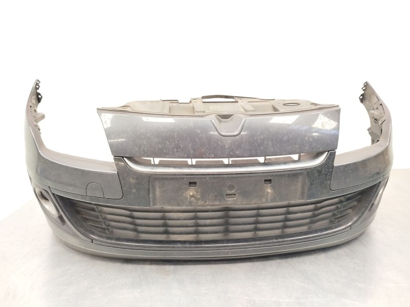 PARAGOLPES DELANTERO 620221750R 