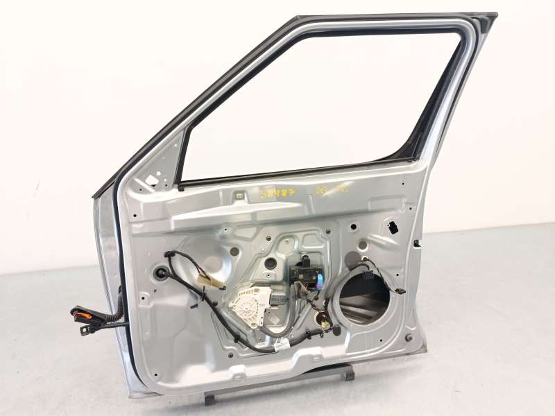 Recambio de puerta delantera derecha para skoda yeti (5l) 1.2 tsi referencia OEM IAM 5L0831056 - Plata 4