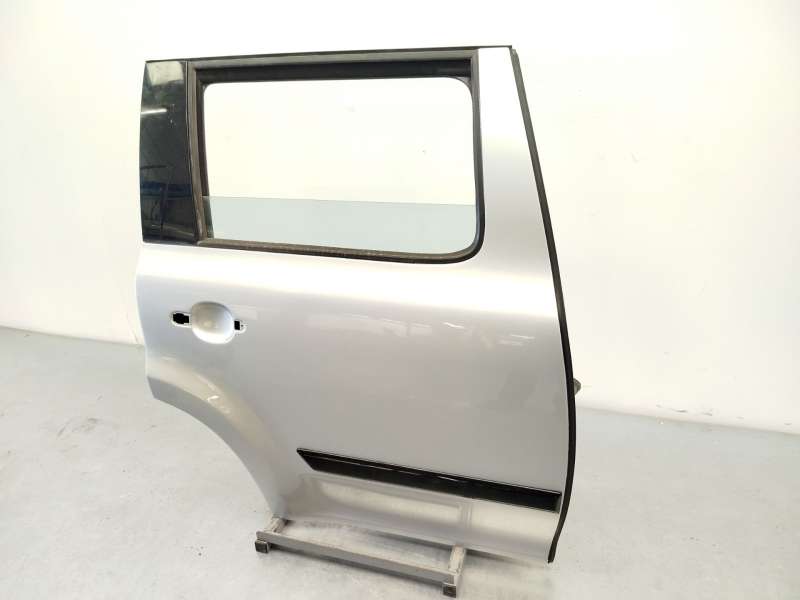 Recambio de puerta trasera derecha para skoda yeti (5l) 1.2 tsi referencia OEM IAM 5L0833056 - Plata 3