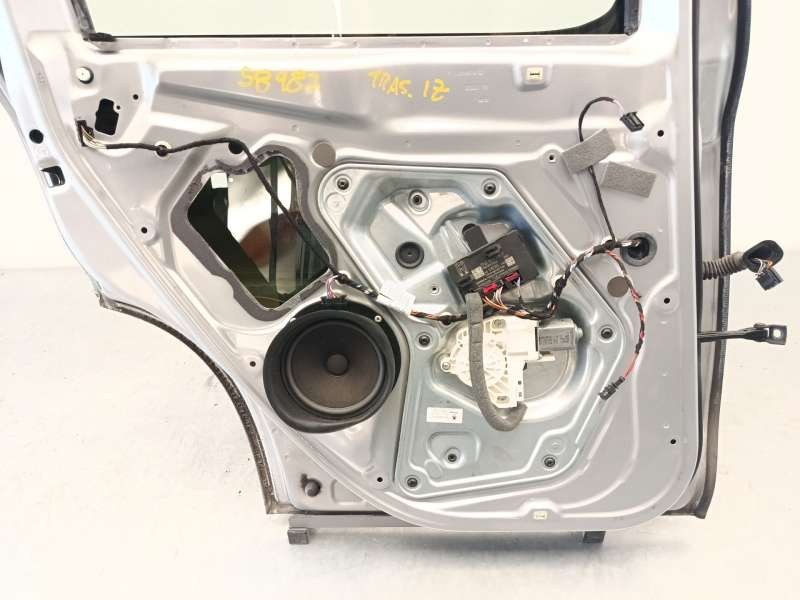 Recambio de puerta trasera izquierda para skoda yeti (5l) 1.2 tsi referencia OEM IAM 5L0833055 - Plata 5