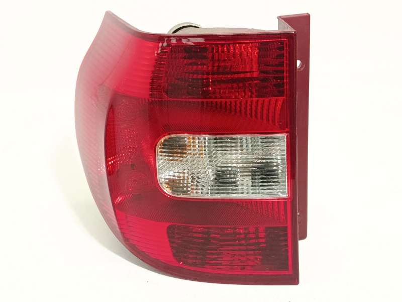 Recambio de piloto trasero izquierdo para skoda yeti (5l) 1.2 tsi referencia OEM IAM 5L0945111B - Plata 2