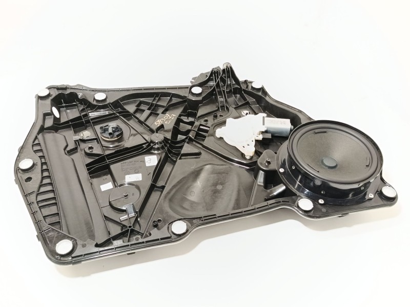 ELEVALUNAS DELANTERO IZQUIERDO 571837461K 571837401L G10513107