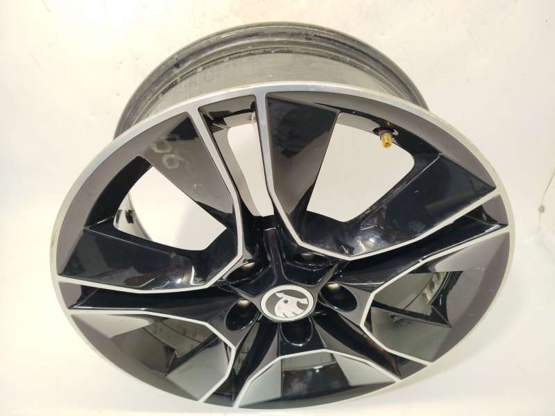 Recambio de llanta para skoda yeti (5l) 1.2 tsi referencia OEM IAM 5L0601025RJX2 - Plata 3