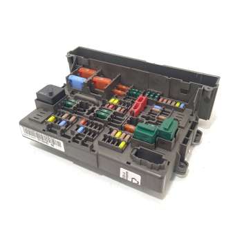 CAJA RELES / FUSIBLES 61149119445 9119445 