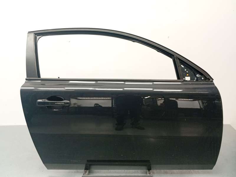 PUERTA DELANTERA DERECHA 31335484 