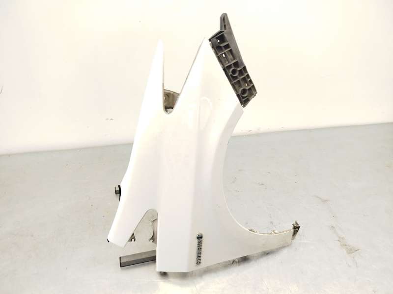 Recambio de aleta delantera derecha para toyota prius (_w3_) 1.8 hybrid (zvw3_) referencia OEM IAM 5380147050 - Blanco 2
