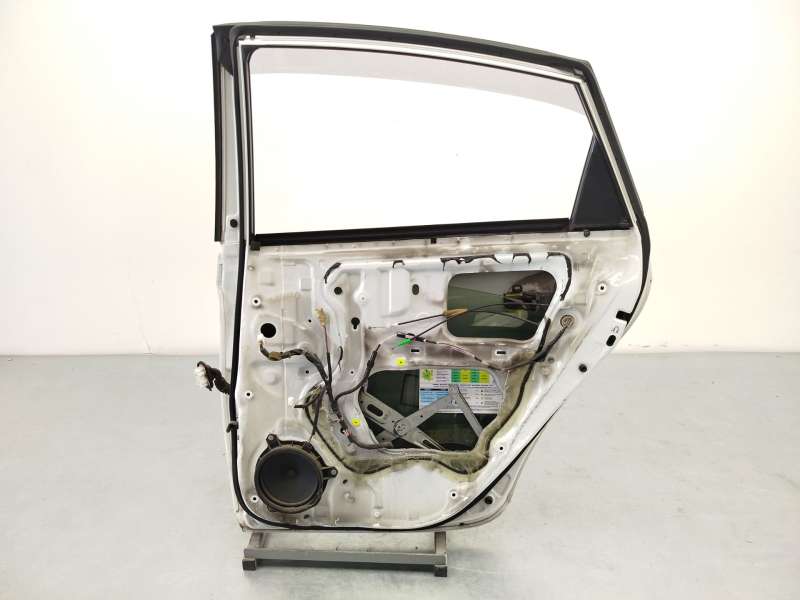 Recambio de puerta trasera derecha para toyota prius (_w3_) 1.8 hybrid (zvw3_) referencia OEM IAM 6700347080 - Blanco 6