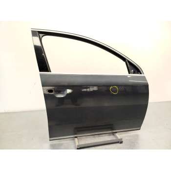 PUERTA DELANTERA DERECHA 3AA831056 