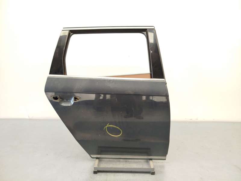 Recambio de puerta trasera derecha para volkswagen passat b7 variant (365) 2.0 tdi referencia OEM IAM 3AF833056 - Gris 2