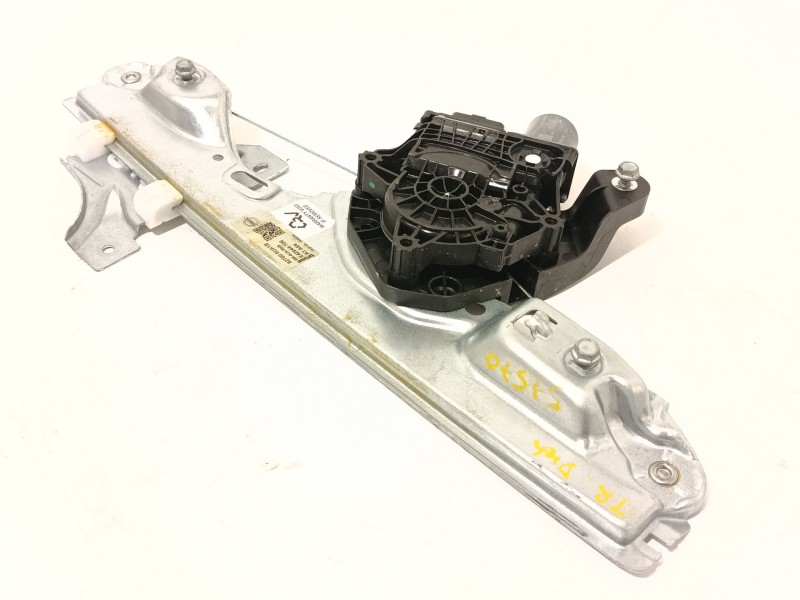 ELEVALUNAS TRASERO DERECHO 827006UA1B E42944106